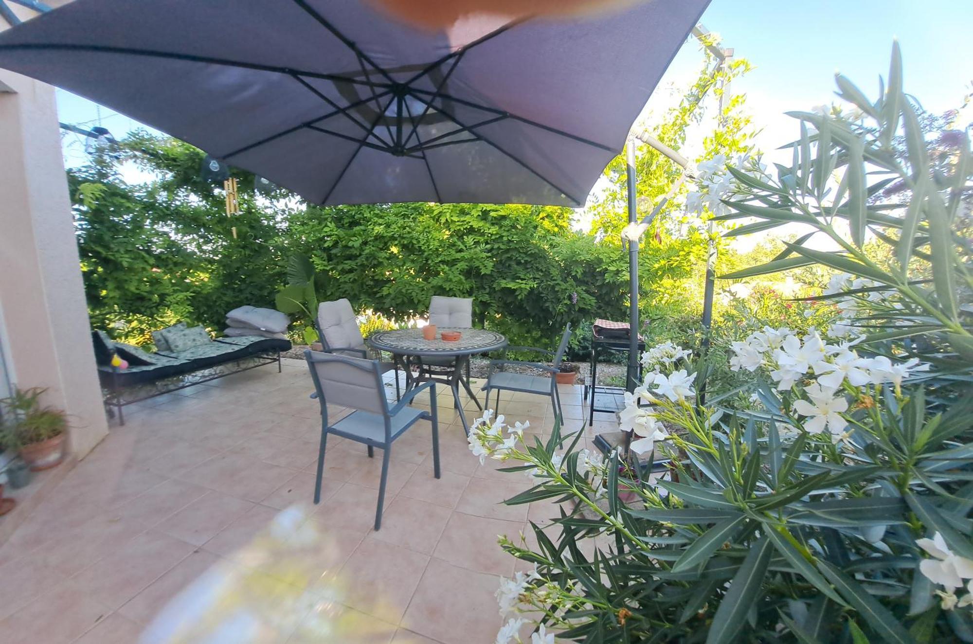 La Tropezienne Castera-Verduzan Bagian luar foto